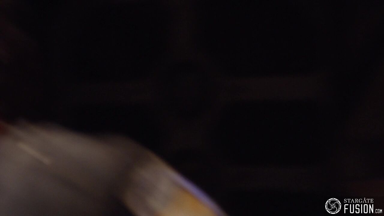Premier contact