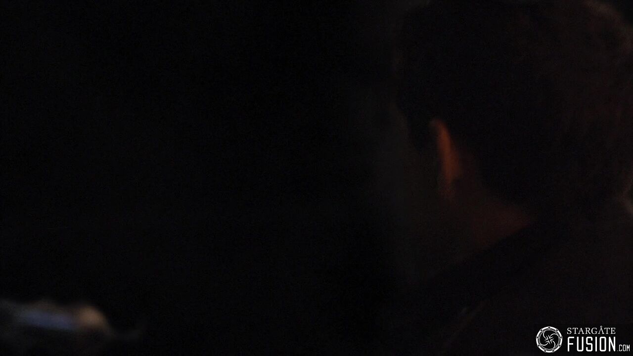 Premier contact