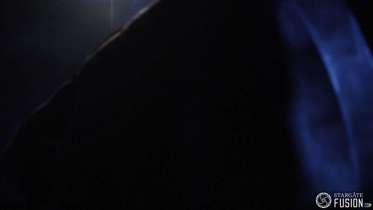 Premier contact