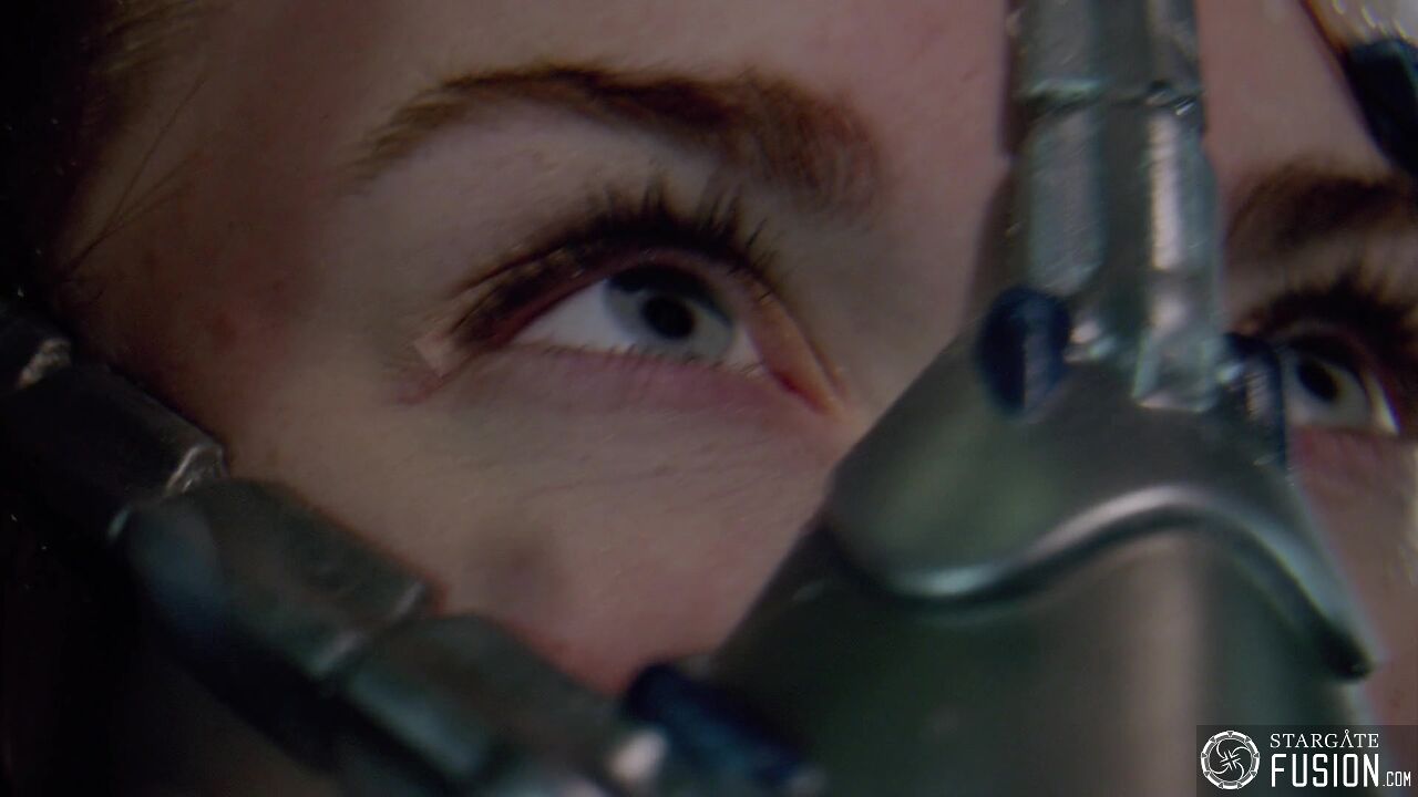 Premier contact