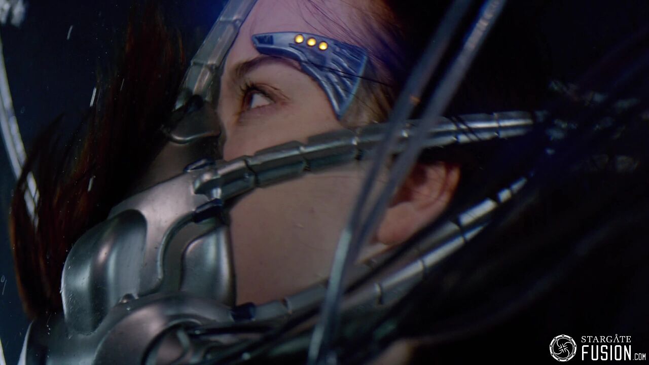 Premier contact