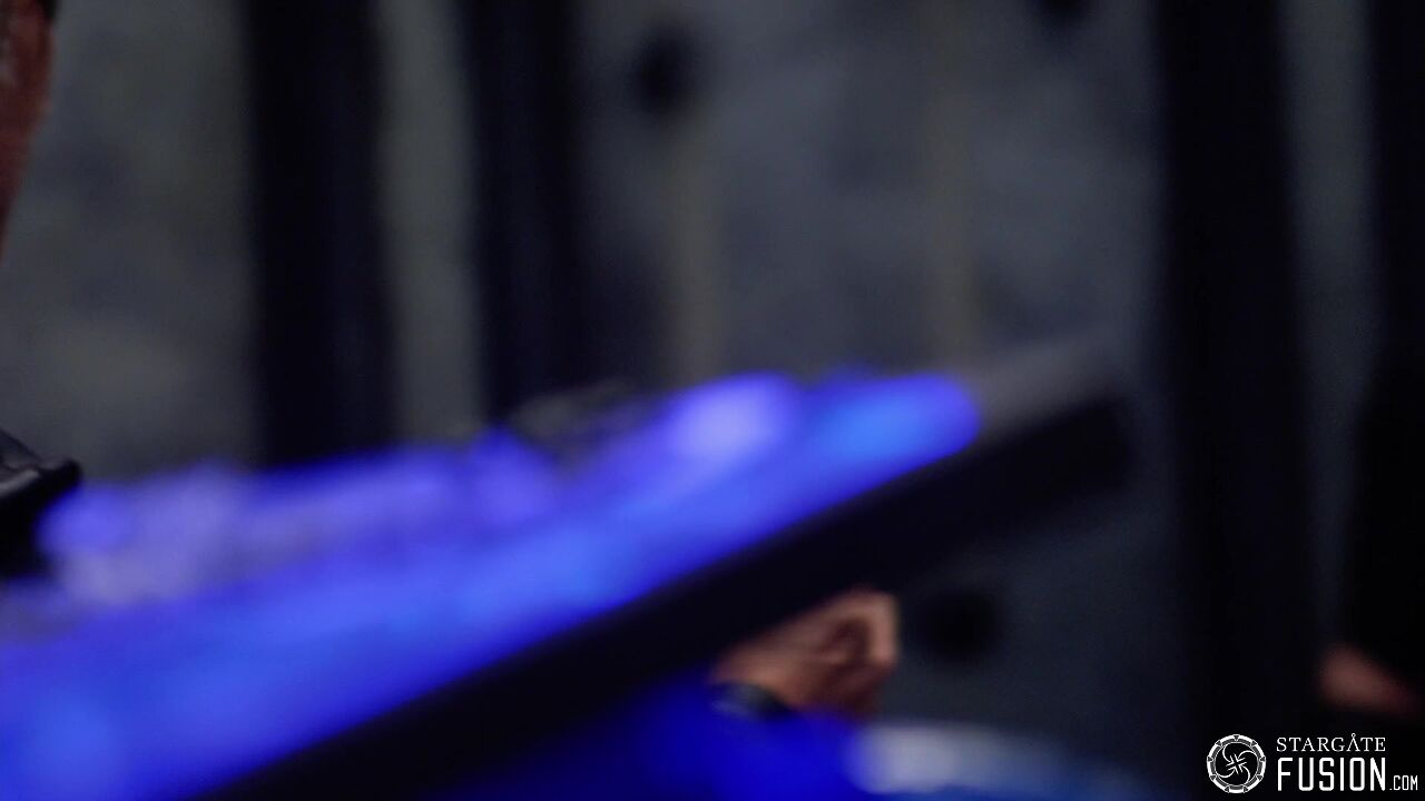 Premier contact