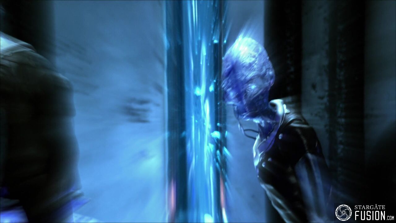 Premier contact