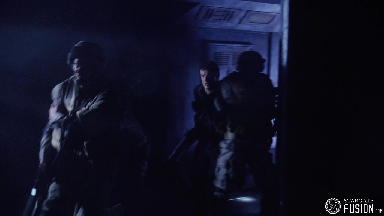 L'assaut 1/2