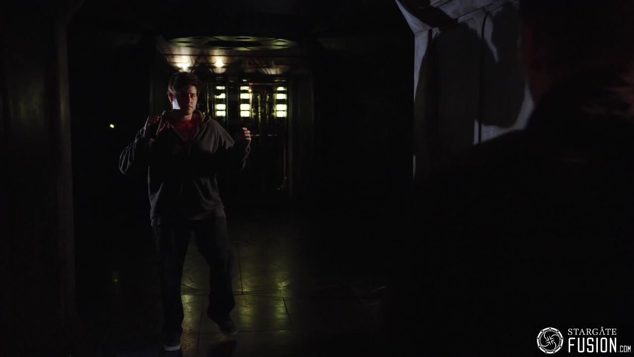 Confrontation 1/2