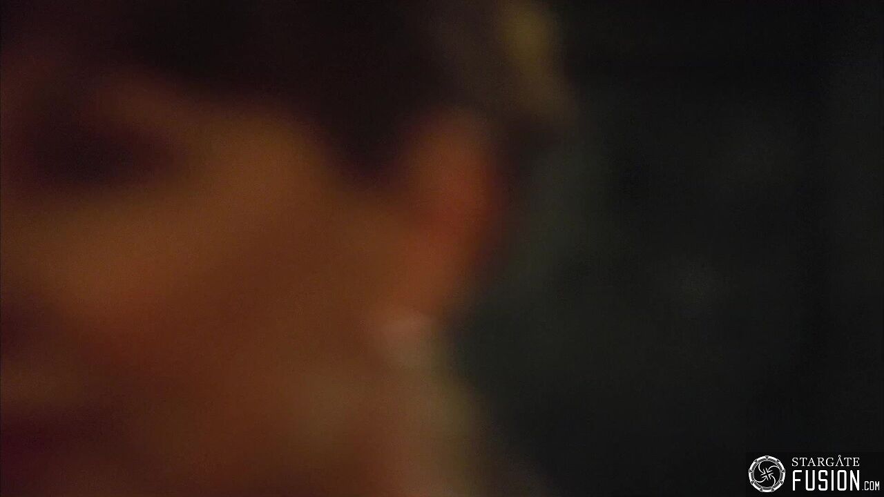 De part et d'autre