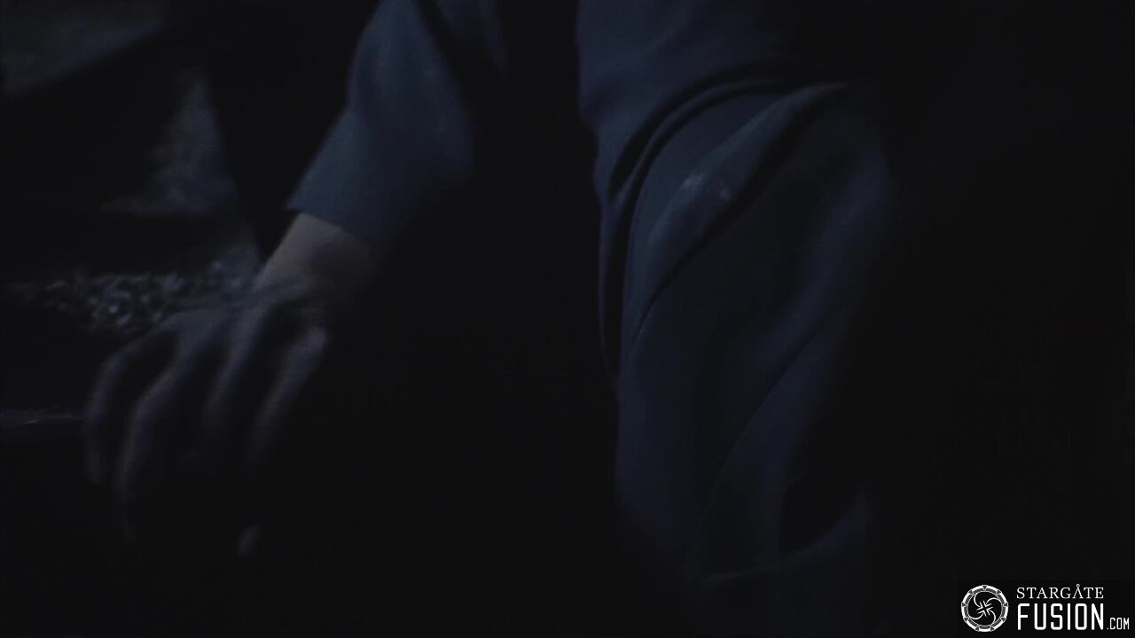 De part et d'autre