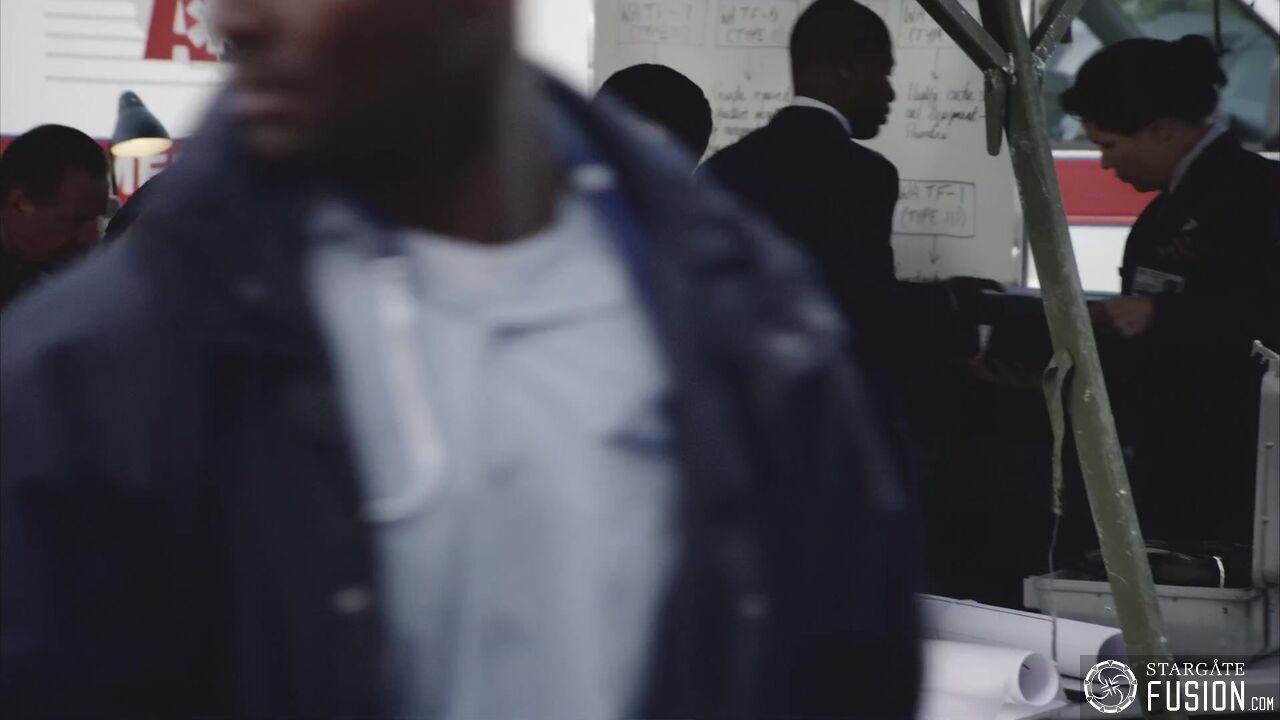 De part et d'autre