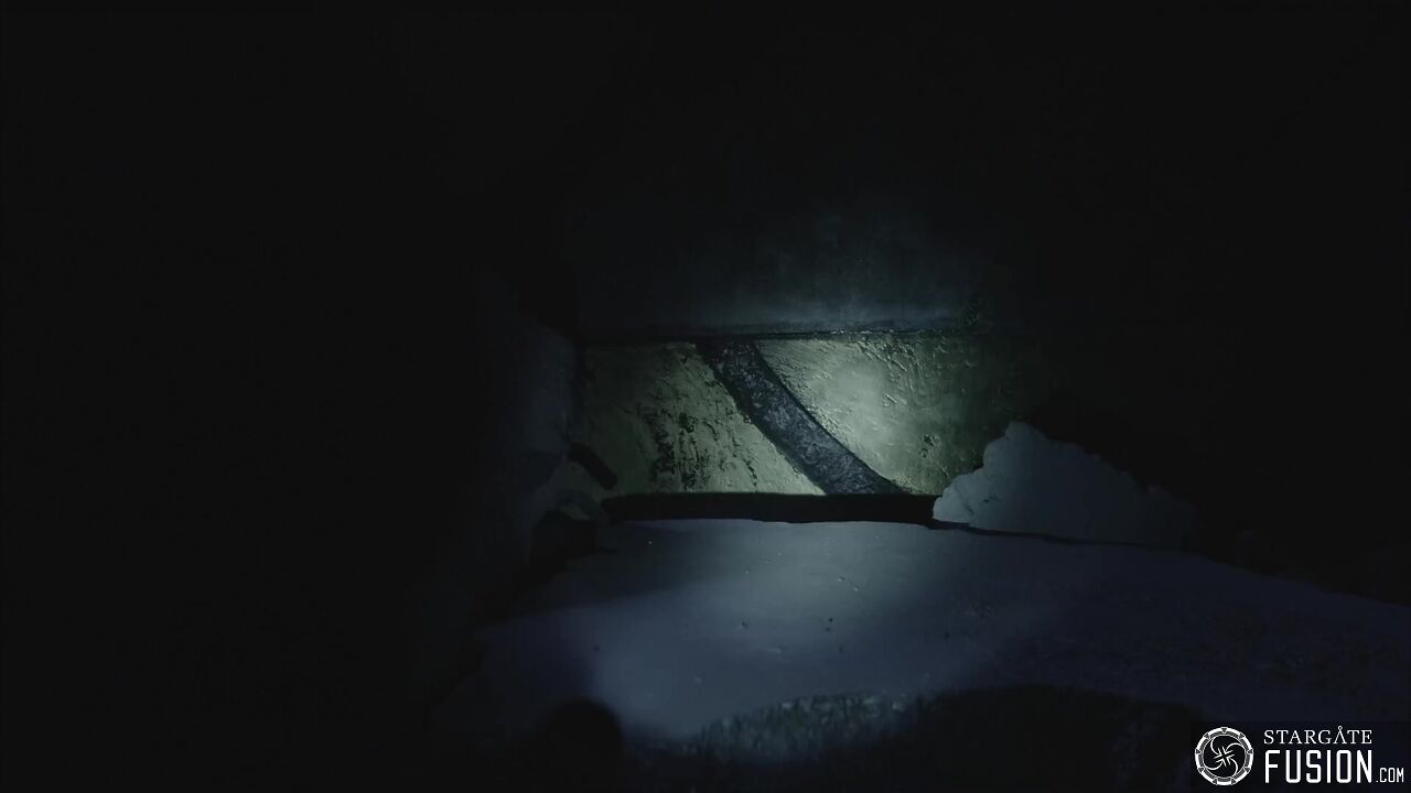 De part et d'autre