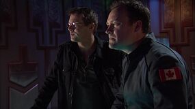 Premier contact 1/2 (Saison 5 de Stargate Atlantis)