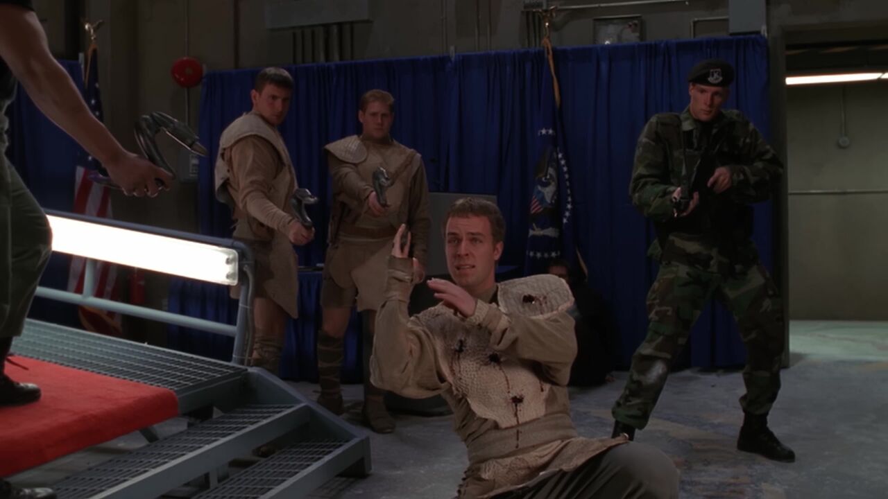 Diviser pour conquérir (Saison 4 de Stargate SG-1)