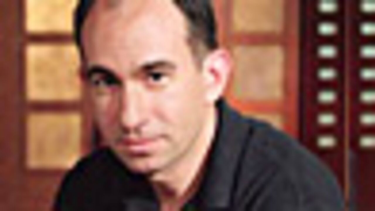 Robert C. Cooper quitte la franchise Stargate !