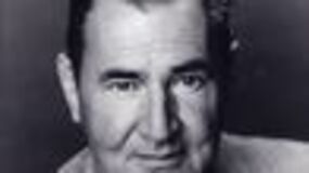 August Schellenberg dans SGU