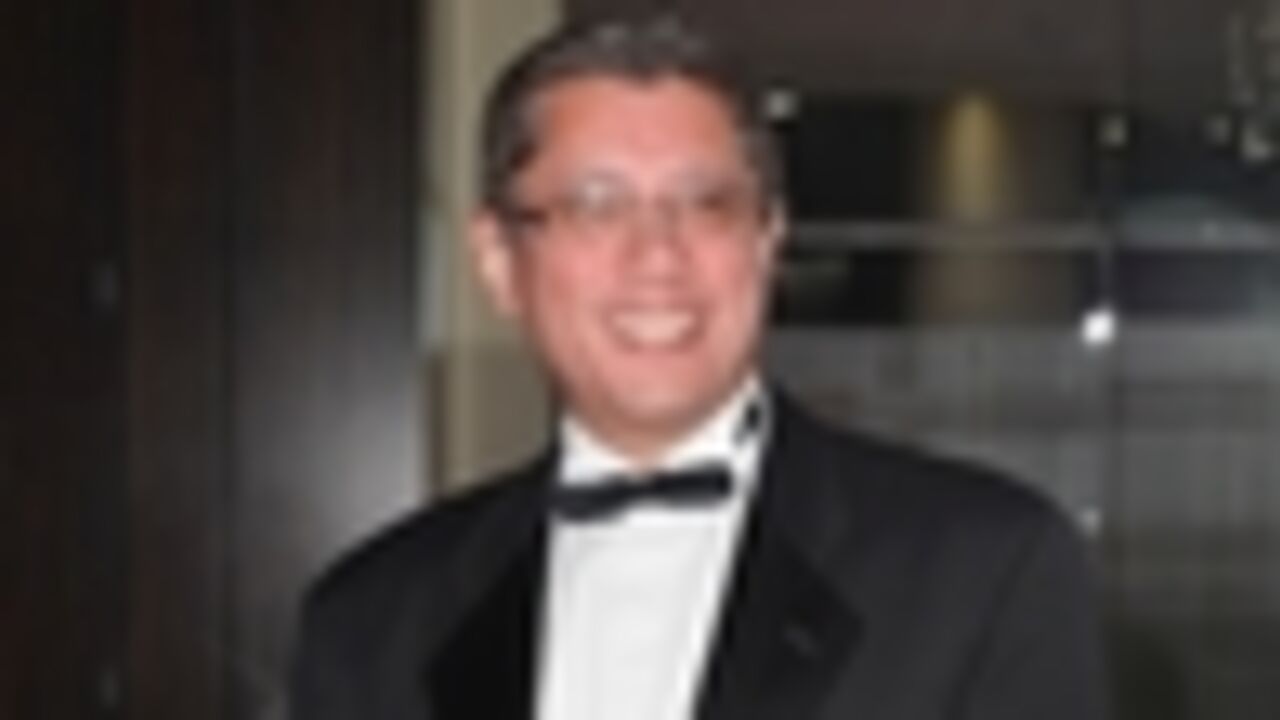 Dean Devlin ne croit pas au retour de Stargate