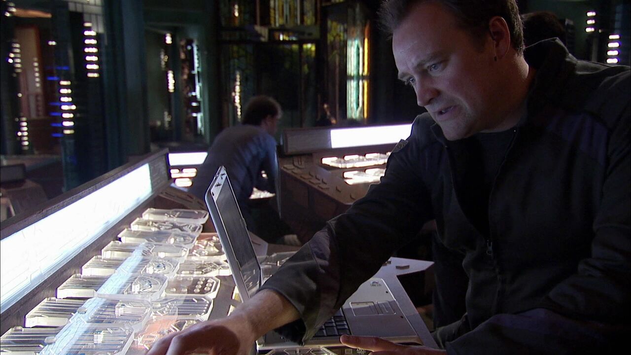 Brad Wright et David Hewlett sur le retour de la franchise Stargate