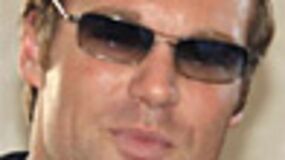 Michael Shanks dans Burn Notice