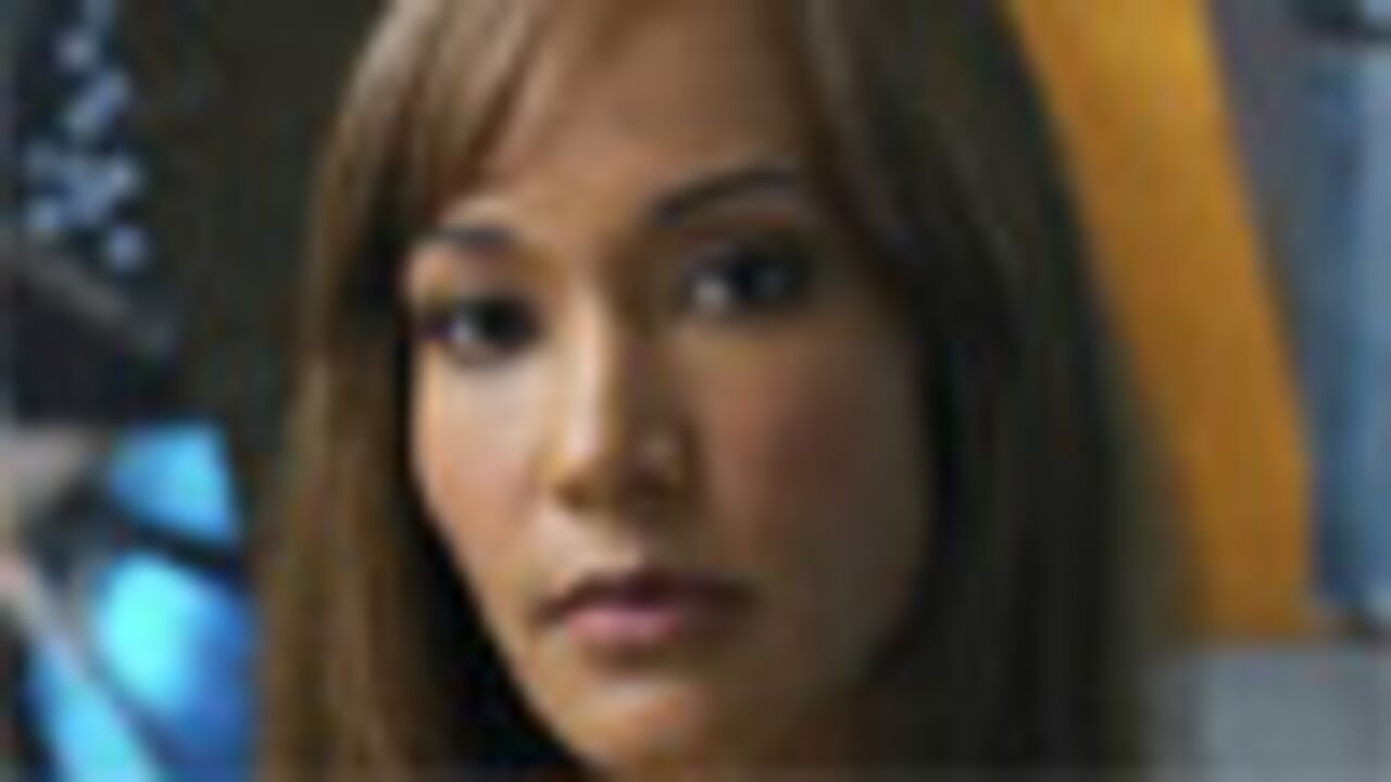 Rachel Luttrell dans Hardwired