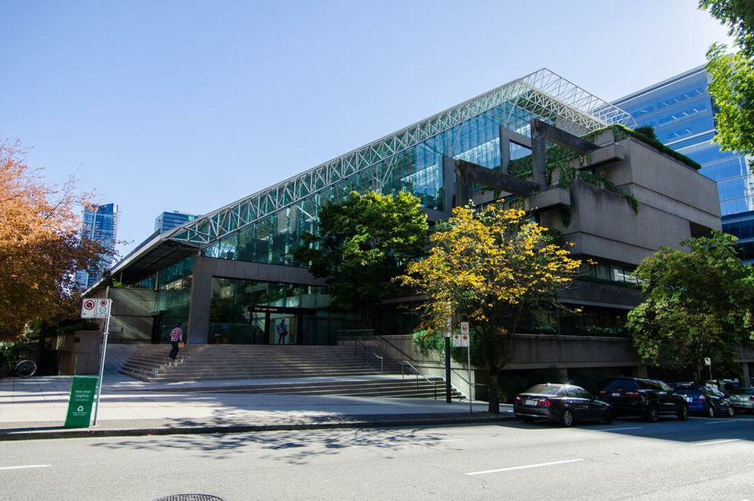 Law Courts Building