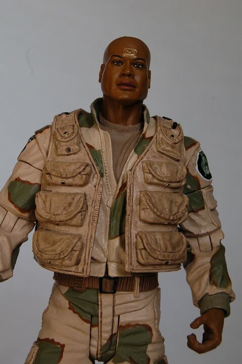 Diamond Select Toys - Teal'c « tenue désert » - Série 4