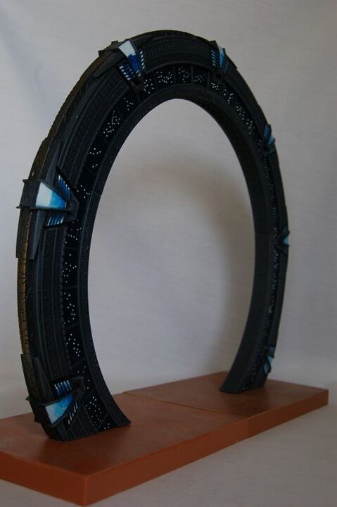 Diamond Select Toys - Porte des Etoiles d'Atlantis + Plate-forme - Série 1 et 2