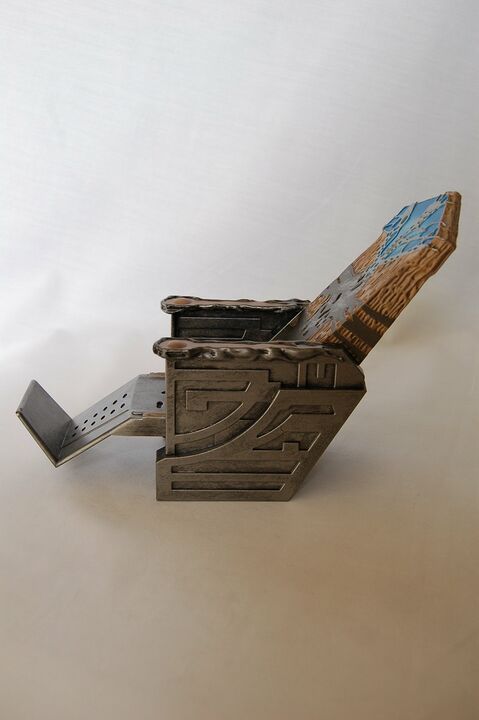 Diamond Select Toys - Fauteuil de contrôle des Anciens - Série 3
