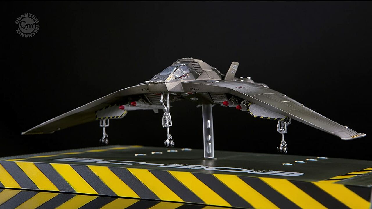 Quantum Mechanix - F-302 Fighter Interceptor