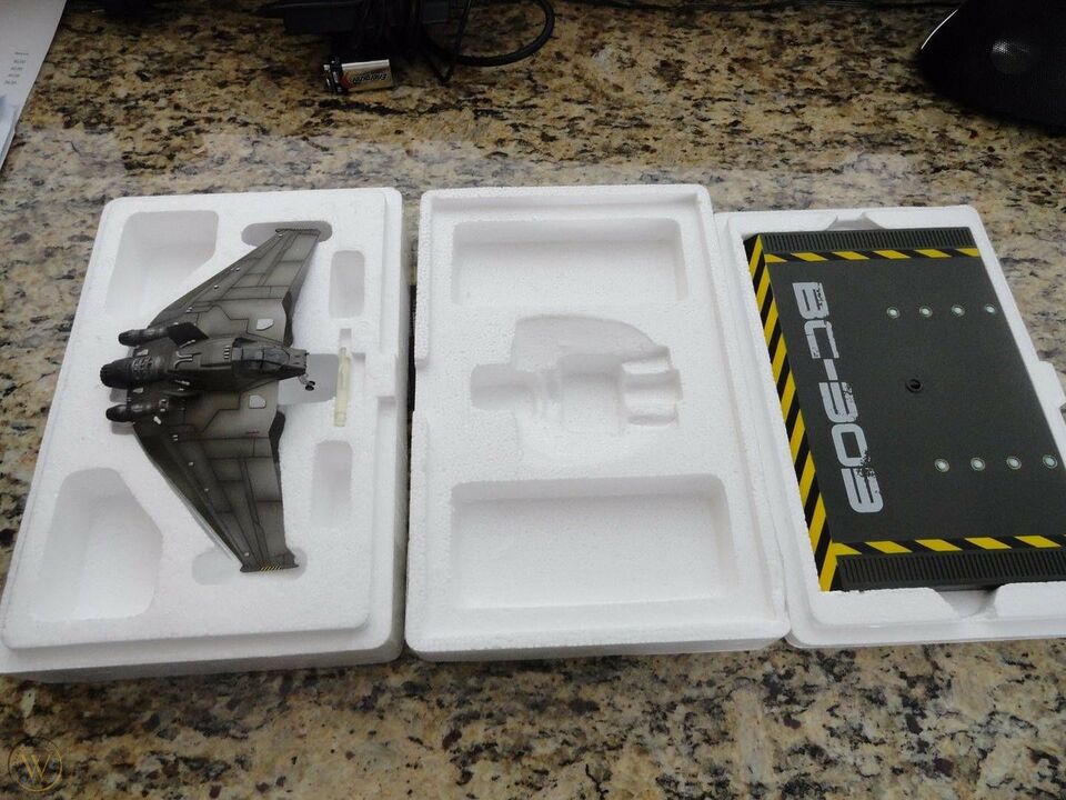 Quantum Mechanix - F-302 Fighter Interceptor