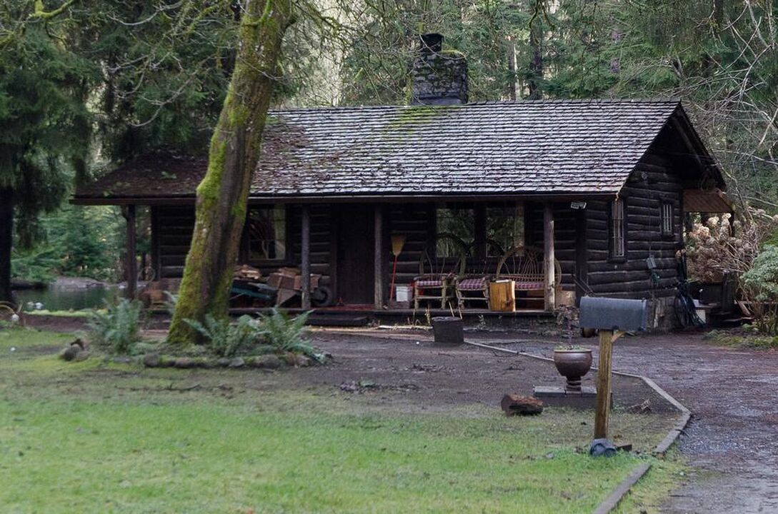 Caretaker's Cottage