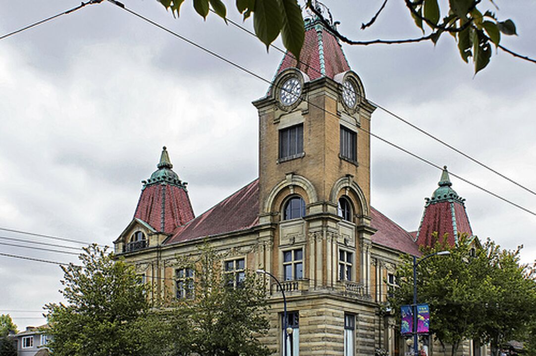 Heritage Hall
