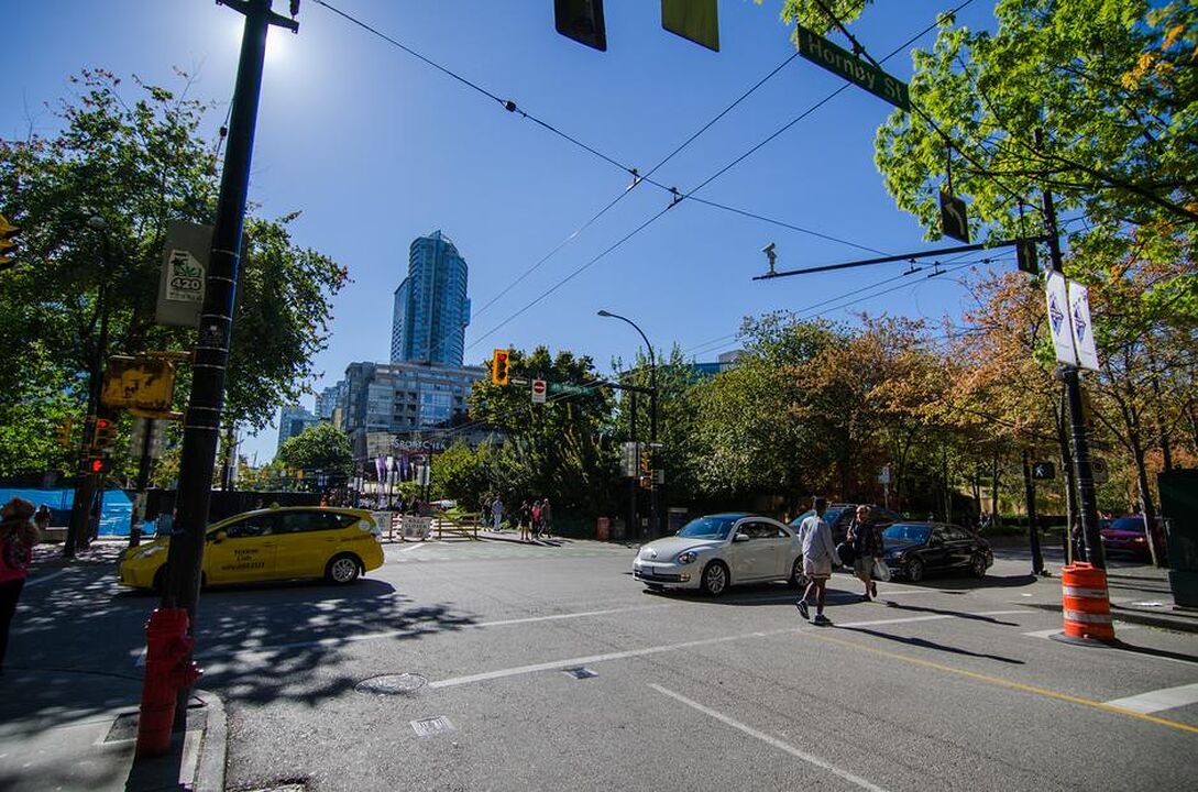 Robson Street & Hornby Street