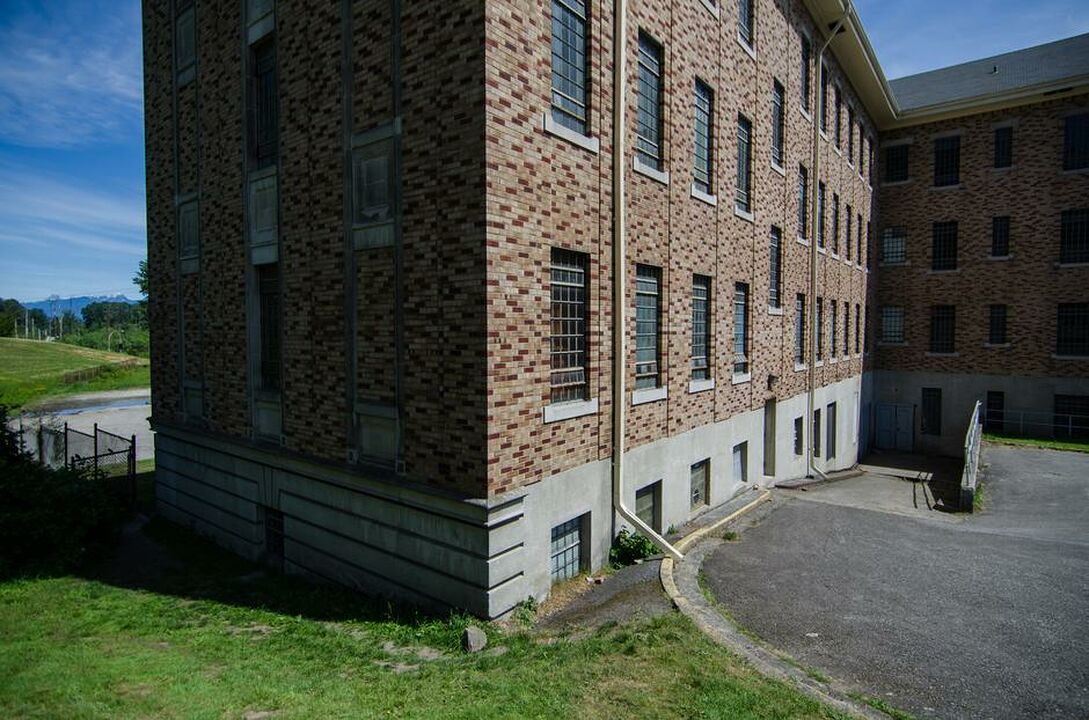 Crease Clinic (Riverview Hospital)