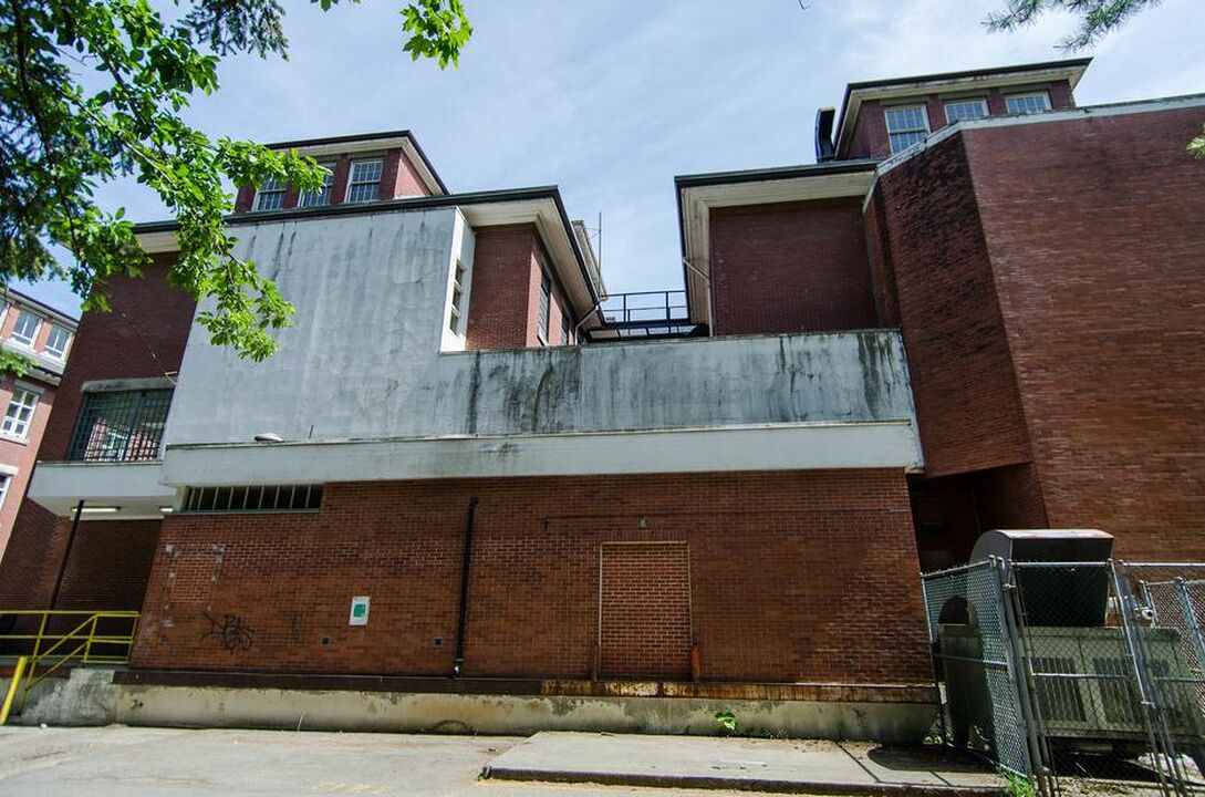 Riverview Hospital