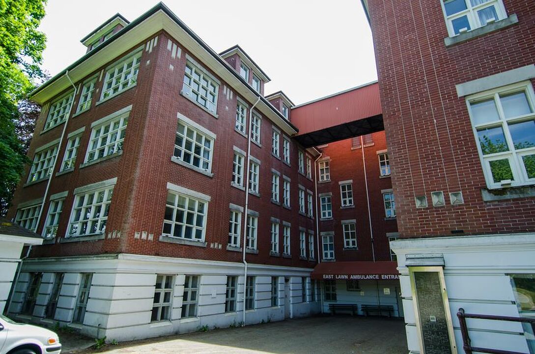 Riverview Hospital