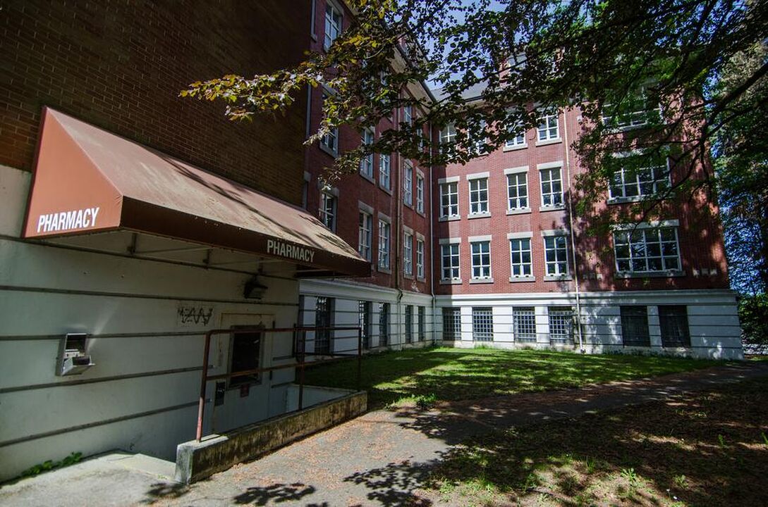 Riverview Hospital
