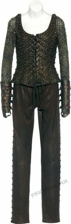 Costume off-world Carter