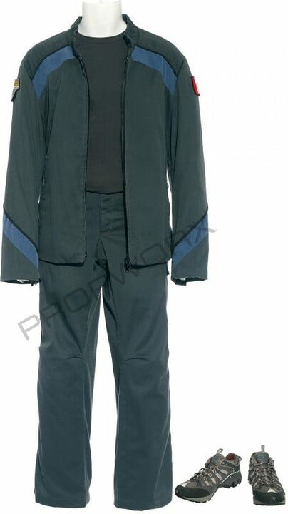 Uniforme McKay (saison 4 & 5)