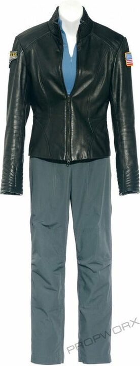 Uniforme cuir Keller "Seules pour tous"