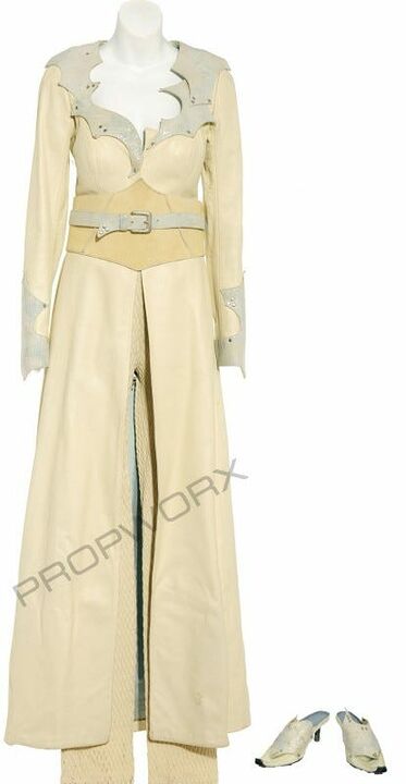 Robe reine wraith "Les alliés"