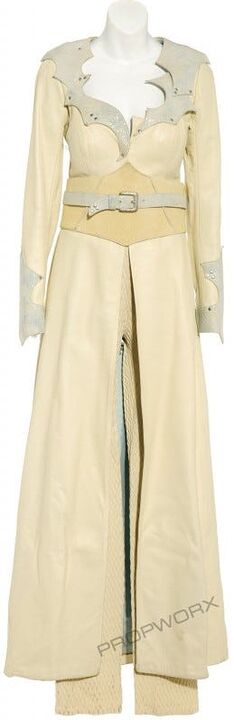 Robe reine wraith "Les alliés"