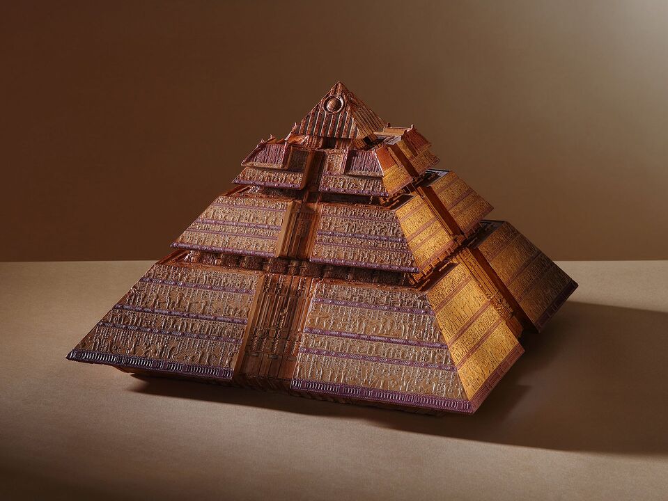 Master Replicas - Pyramide de Ra