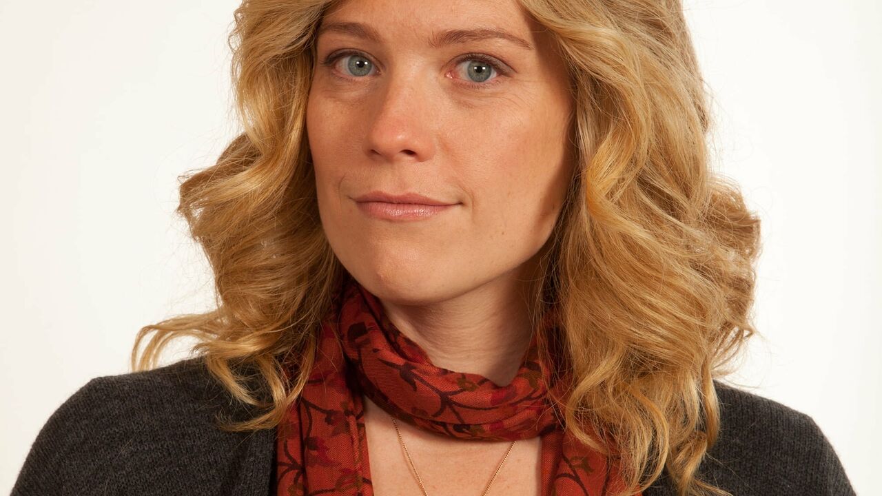 Kate Hewlett