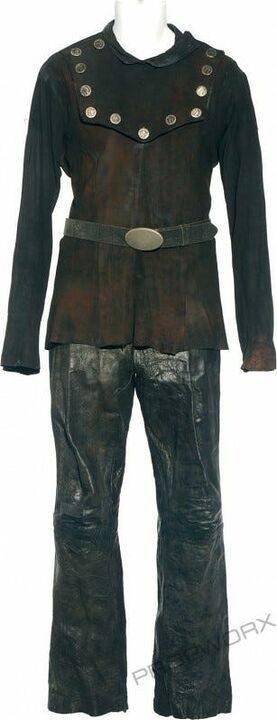 Costume off-world Mitchell