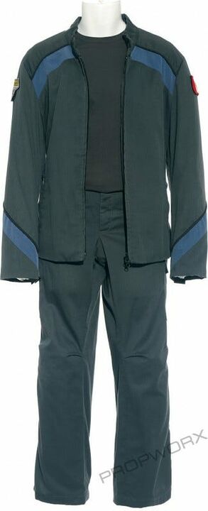 Uniforme McKay (saison 4 & 5)