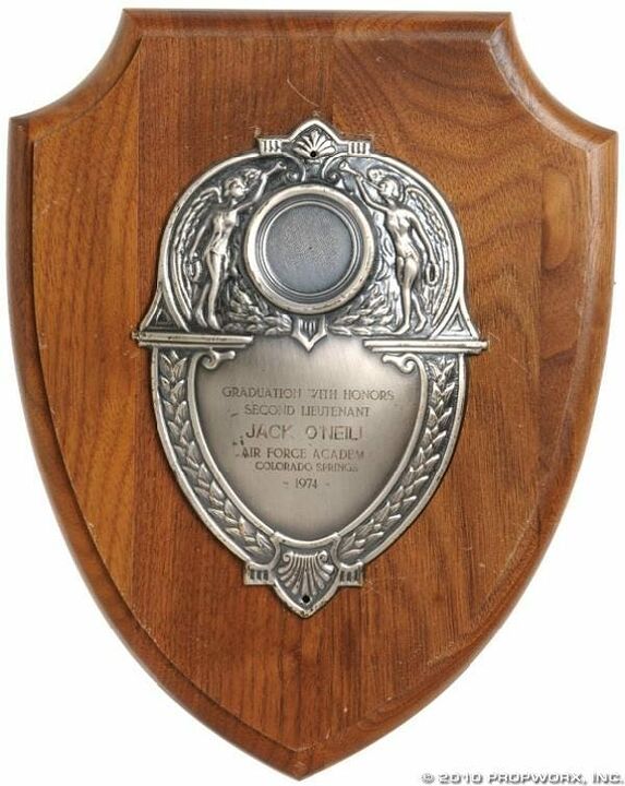 Plaque de remise des diplômes d'O'Neill